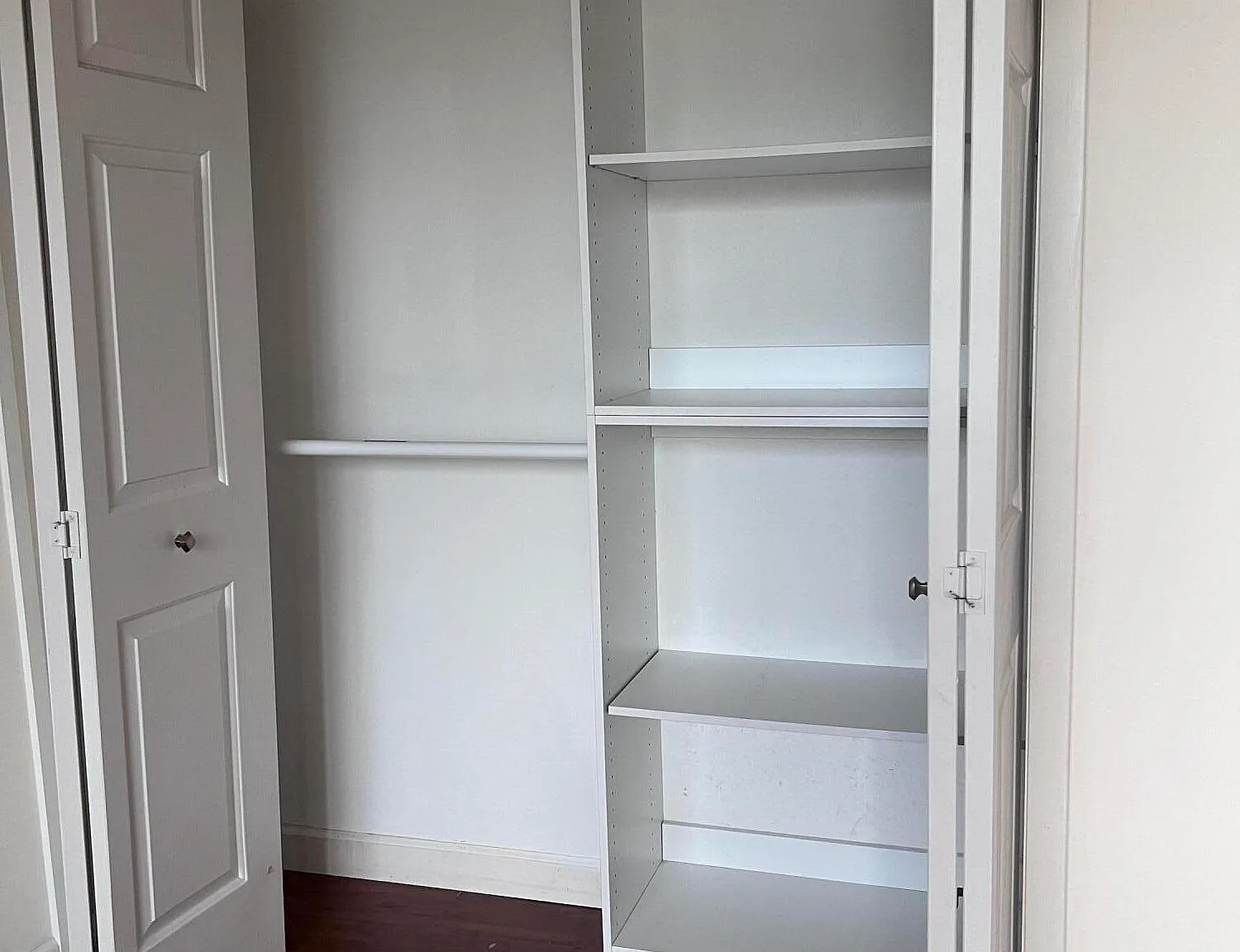 2 bed, 2.5 bath, 1273 sqft, $2,650 — Photo 4