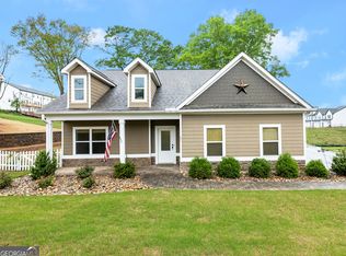 65 Academy St, Pendergrass, GA 30567