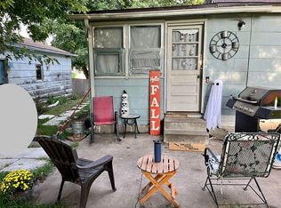 1354 Ellison Ave, Omaha, NE 68110