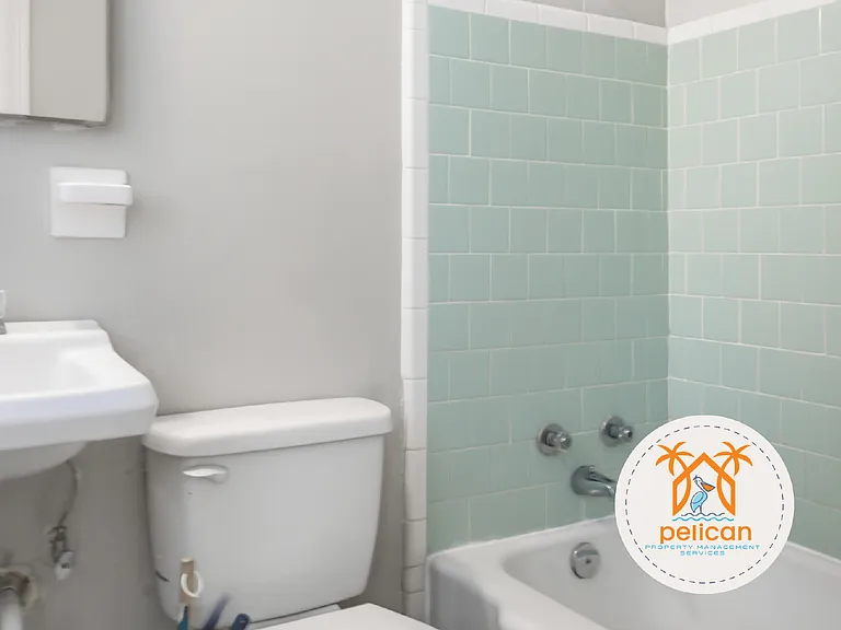5085 Springhill Dr — Photo 11