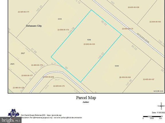 2nd image of 1311 Officers Row