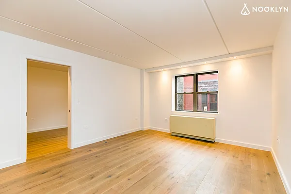 Rented by Nooklyn NYC LLC | media 9