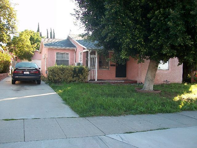 1st image of 12752 Glenoaks Blvd