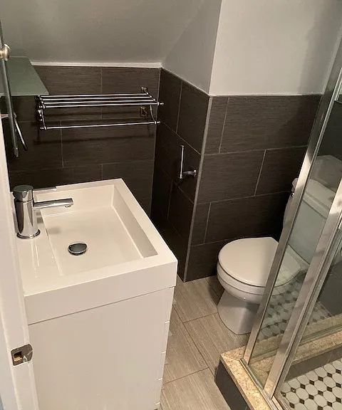 14 Aberdeen Ave #1A — Photo 4