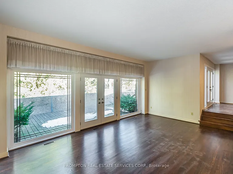 4 Sagewood Dr — Photo 5