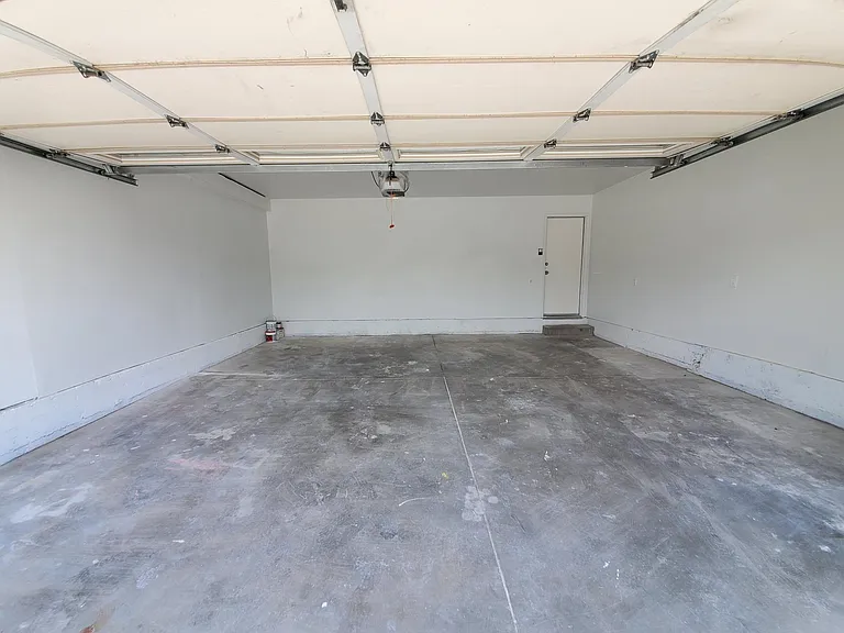 4205 Noyer Ln — Photo 14