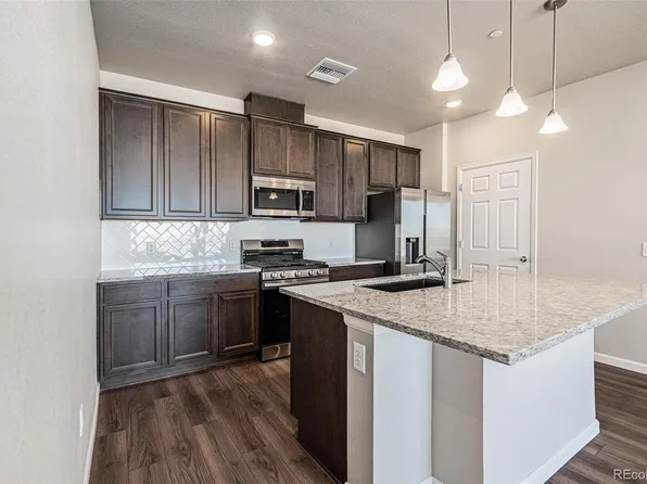 6153 N Ceylon Street Bldg 8 #308, Denver, CO 80249