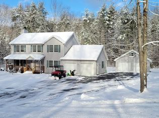 831 Drake Rd, Castleton, VT 05735