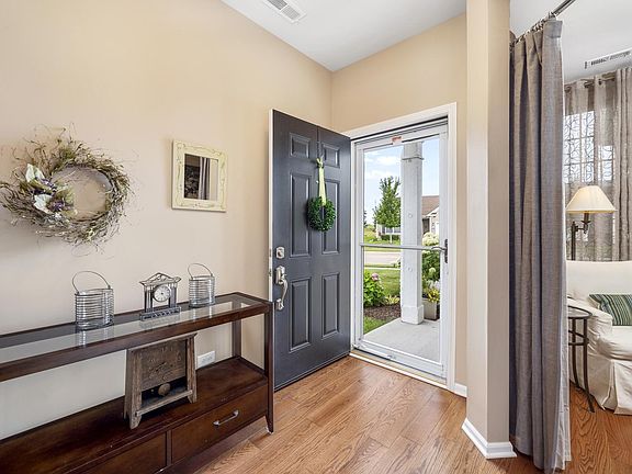3rd image of 600 Pleasant Dr