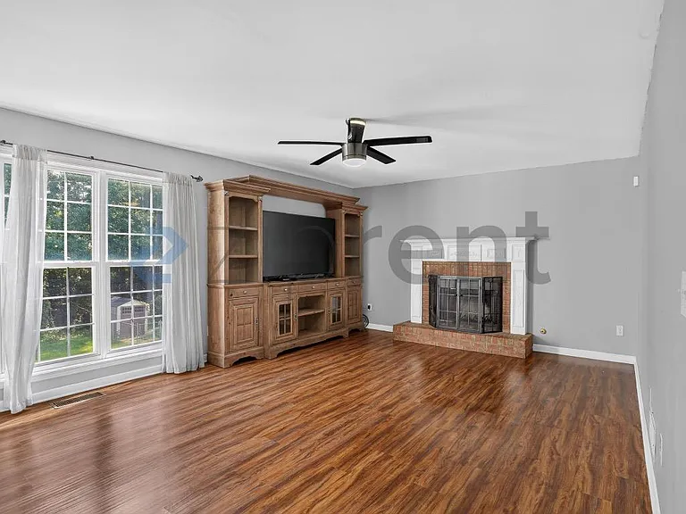 19 Savannah Pl — Photo 16