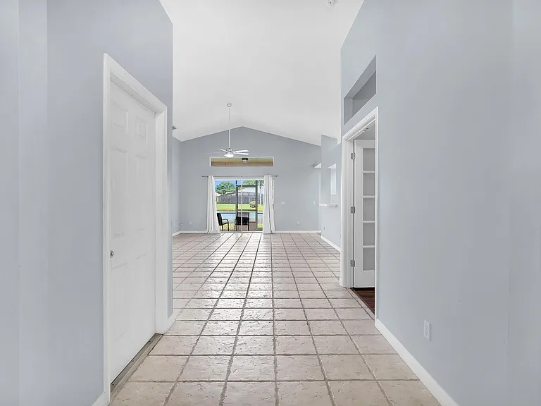 2340 Commodores Club Blvd — Photo 13