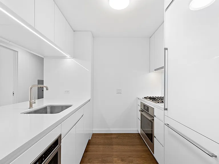 99 Hudson St #2507 — Photo 4
