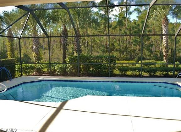 3rd image of 9032 Shadow Glen Way