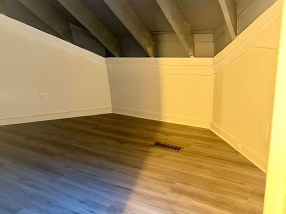 4th image of 3342 Lodge Overlook Rd