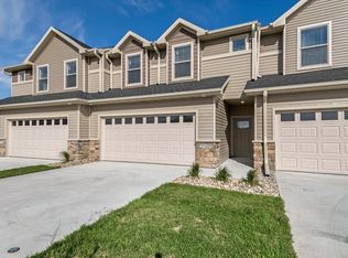 2603 Bobcat Dr, Ames, IA 50014