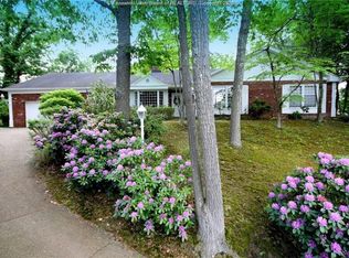 1856 Loudon Heights Rd, Charleston, WV 25314