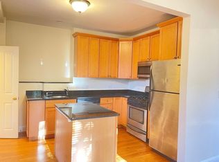 7 Sargent Ave APT 3, Somerville, MA 02145