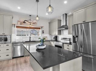 70 S Haskayne Dr NW, Calgary, AB T3L0H1