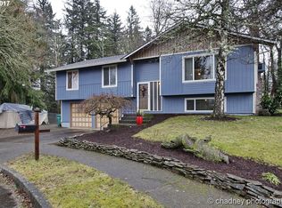 2958 SW 21st Ct, Gresham, OR 97080