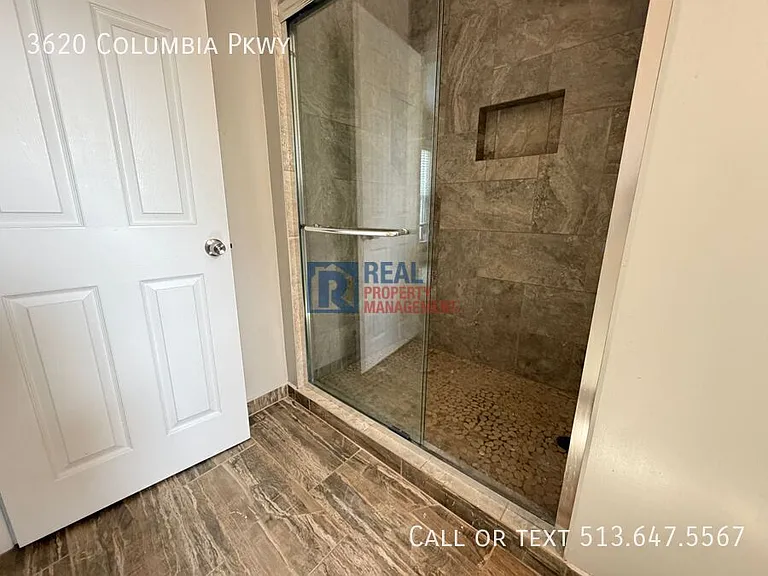 3620 Columbia Pkwy — Photo 9