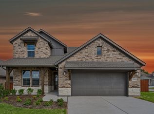 10000 Birchpoint Dr, Fort Worth, TX 76108