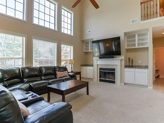 2nd image of 668 Maidencane Dr