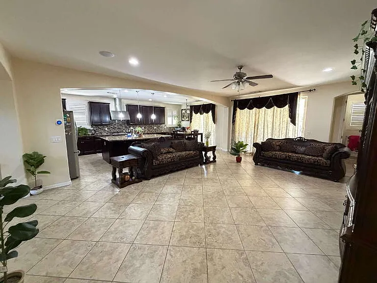2595 E Ebony Dr — Photo 12