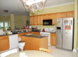 201 Albemarle Ln, Peachtree City, GA 30269