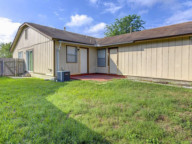 8108 W Gate Blvd #A — Photo 18