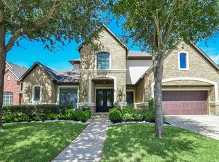 2015 Shadow Bend Dr, Sugar Land, TX 77479