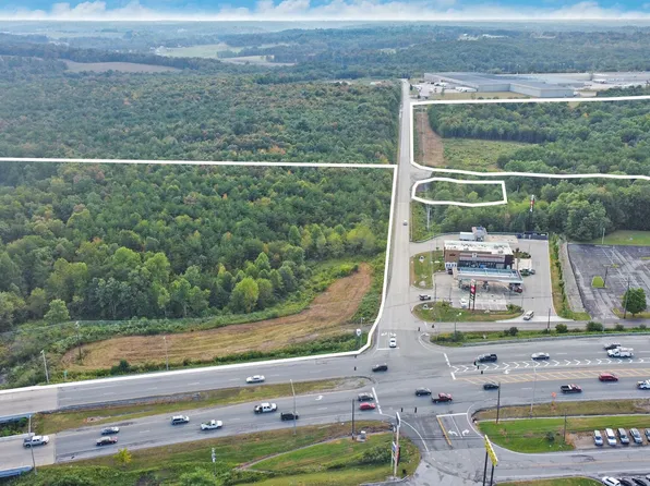 N Main St, Crossville, TN 38555