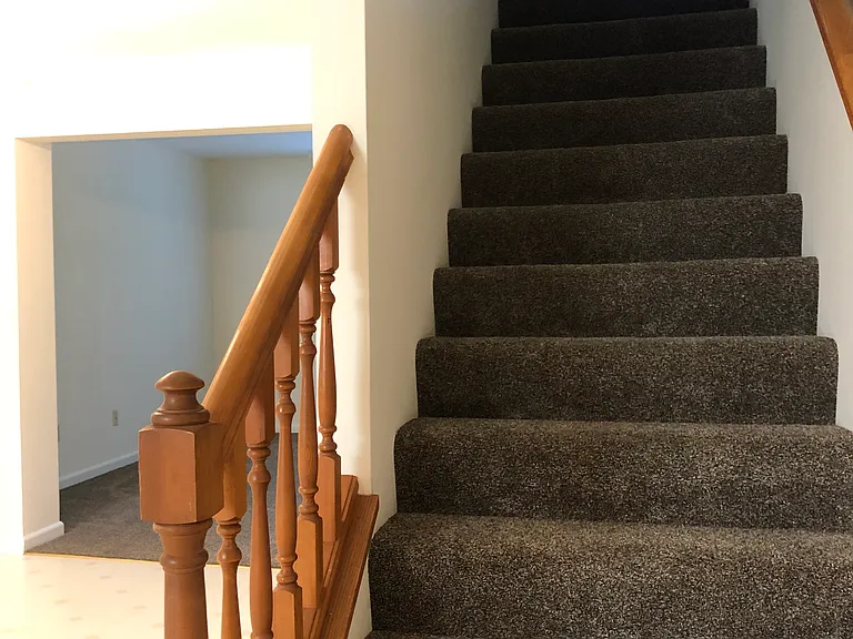 17 Bayside Ct — Photo 4