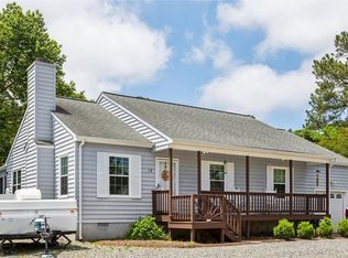 13 Dandy Point Rd, Hampton, VA 23664