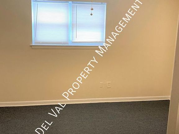4th image of 8134 Ditman St Floor 1