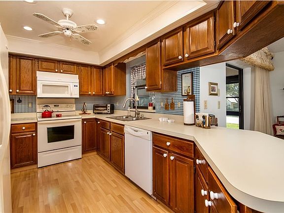 2nd image of 3471 Macclymont Ct