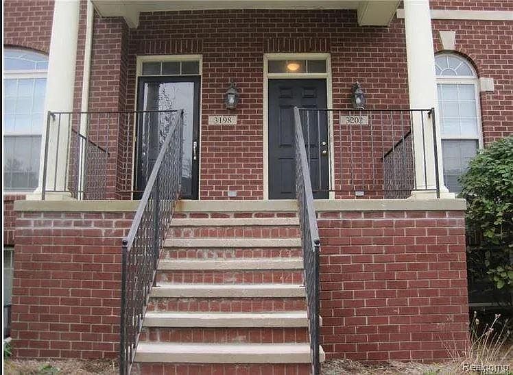 1st image of 3202 Camden Dr #3202