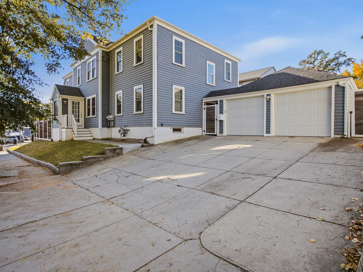 3 bed, 1.5 bath, 1644 sqft, $3,000 — Photo 2