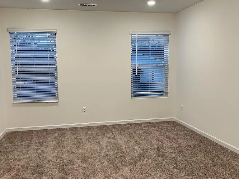 8138 Ramsburg Dr — Photo 20