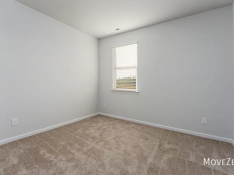 179 N Farmhouse Dr — Photo 17