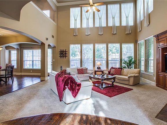 5th image of 3204 Tearose Dr