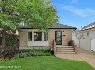 40 Walker Pl, Staten Island, NY 10312