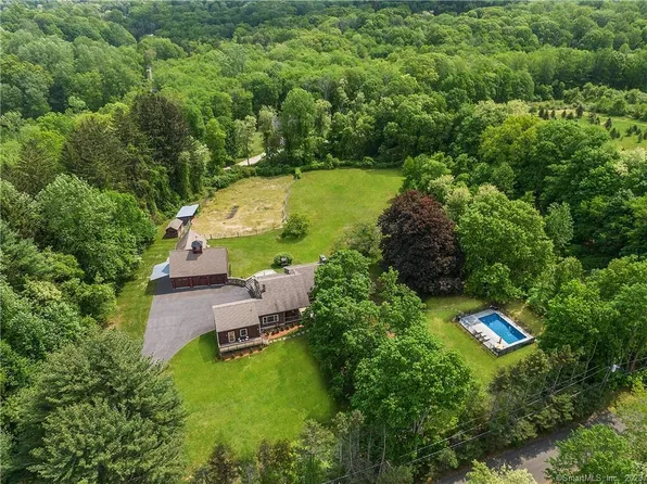 94 Orchard Lane, Easton, CT 06612