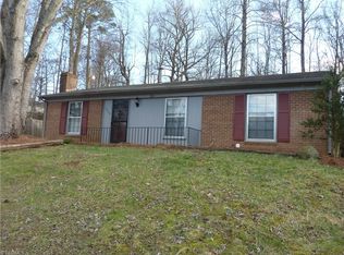 2709 Miriam Ct, High Point, NC 27263