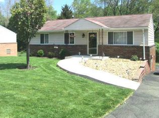 1739 Diane Merle Dr, North Huntingdon, PA