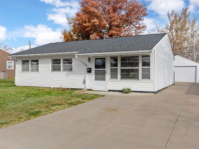 229 Jacolyn Dr NW, Cedar Rapids, IA, 52405