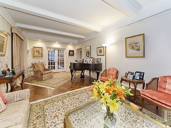 4th image of 440 W End Ave #3A