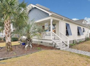 507 Ocean Blvd, Carolina Beach, NC 28428