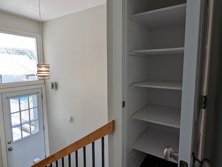 562 S Willard St — Photo 34