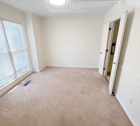 4th image of 3007 Asbury Park Pl