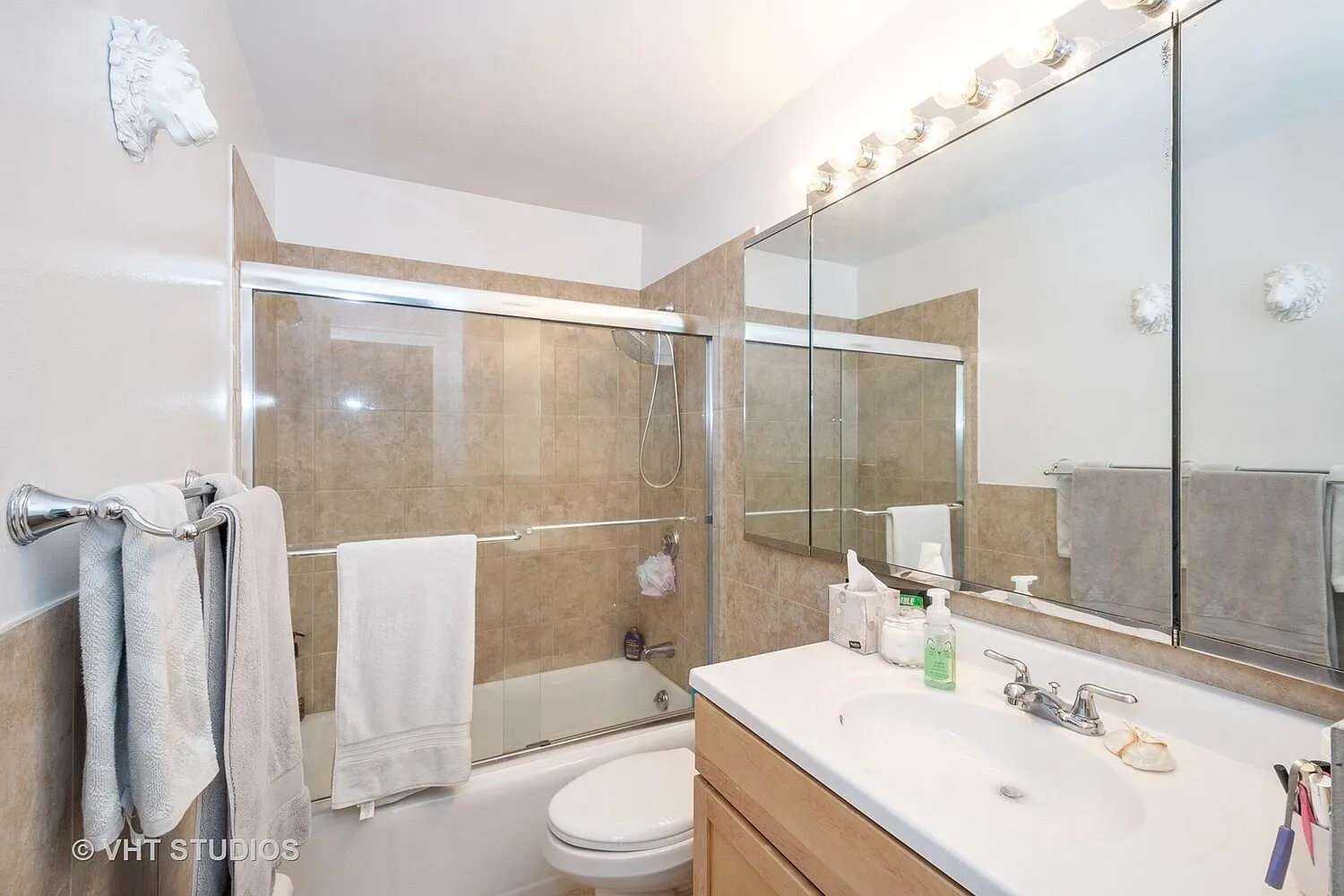 1 bed, 924 sqft, $2,275 — Photo 1